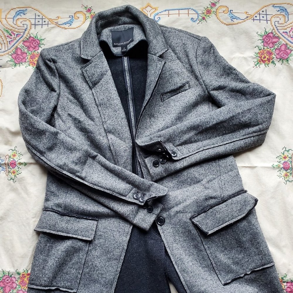 Banana Republic Light Wool Grey Blazer Size 0